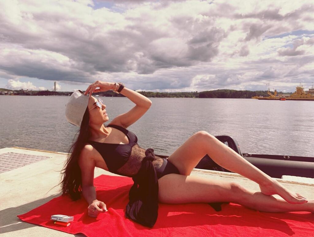 Twitch – Kübra "Miranda" Çamlıbel – Nude