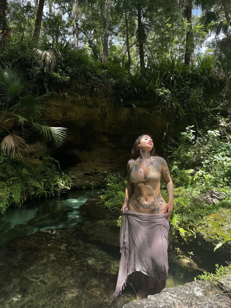 OnlyFans – T H I C C – _Leovenus – babyypleasee – prettyplsbaby – prettyplsdaddy – Nude