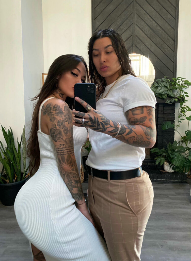 OnlyFans – T H I C C – _Leovenus – babyypleasee – prettyplsbaby – prettyplsdaddy – Nude