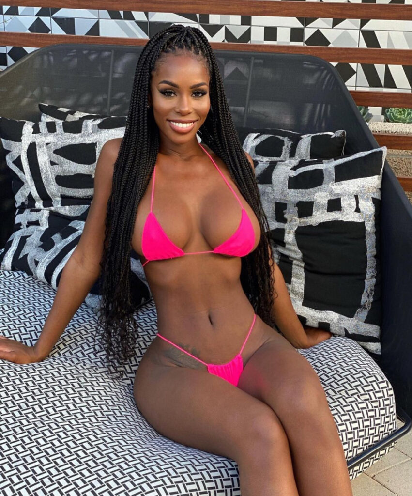 Instagram – Ebony – Lexi Williams – Nude