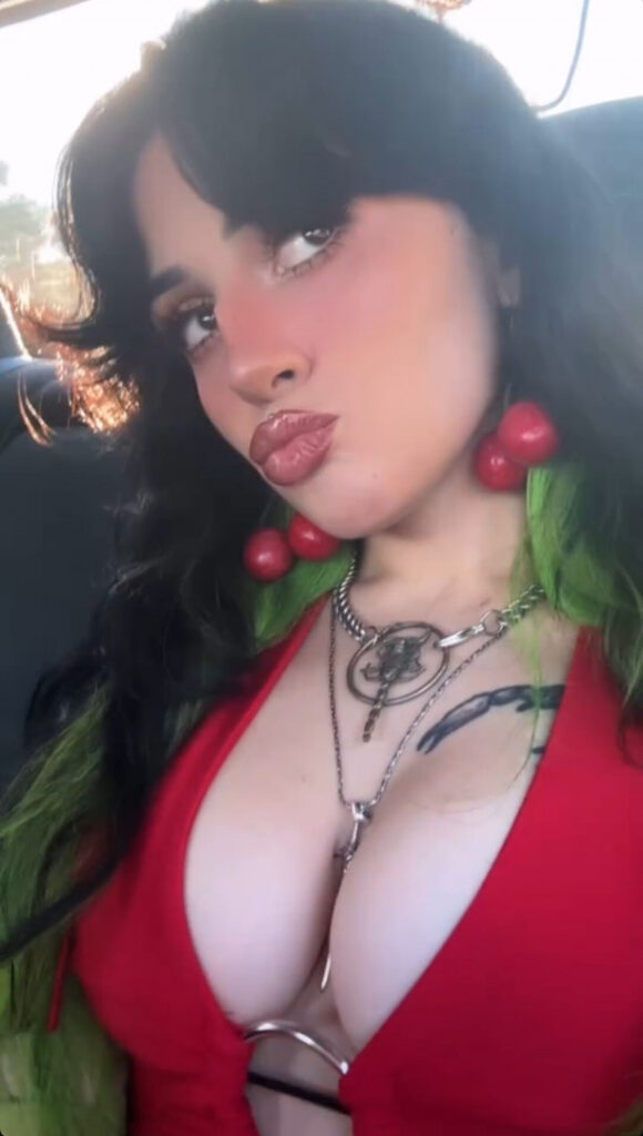 OnlyFans – Instagram – lil.batzz / lilbatz – Nude