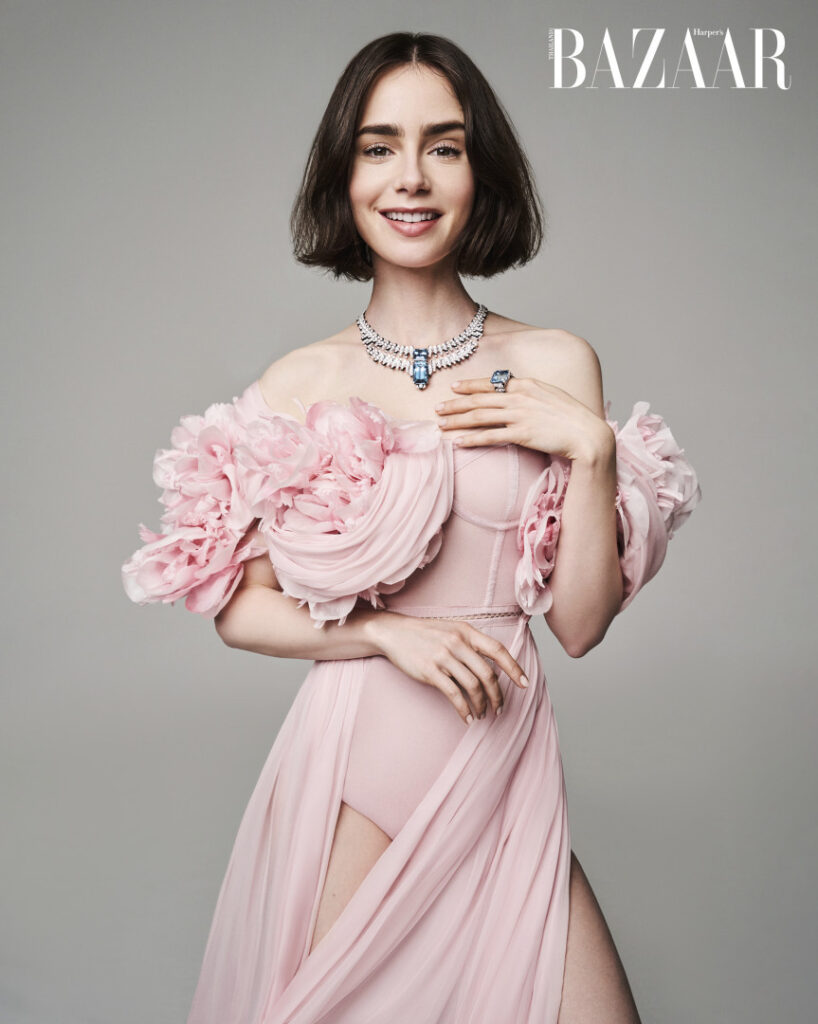 Celeb – Lily Collins – Nude