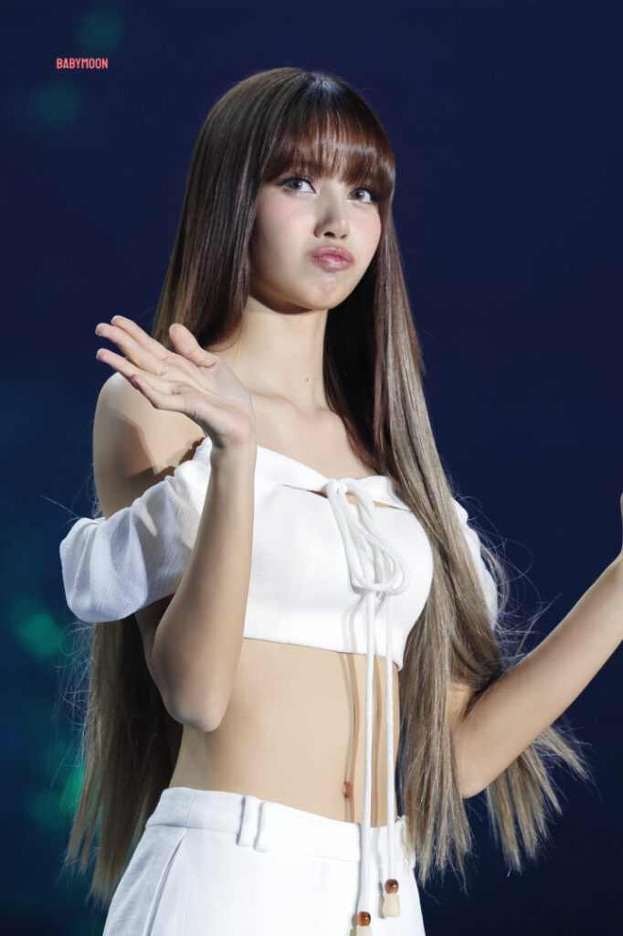 Celeb – Asian – Lisa | BLΛƆKPIИK (Blackpink) – Nude