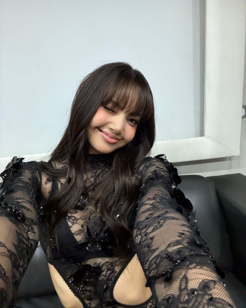 Celeb – Asian – Lisa | BLΛƆKPIИK (Blackpink) – Nude