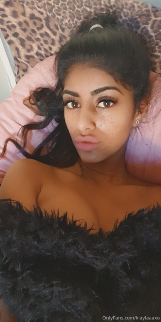 OnlyFans – Feet – Lola Indian Princess – Nude Leaks