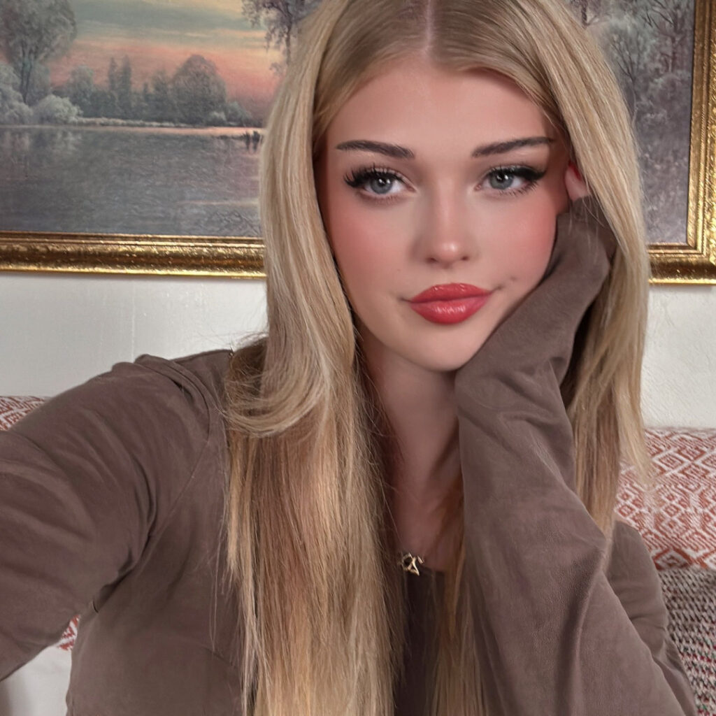 TikTok – Loren Gray – Nude