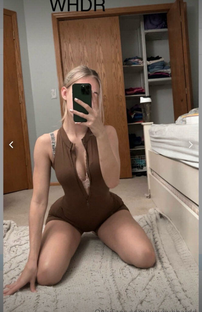 OnlyFans – TikTok – T H I C C – Lucy Hubbard / Lucy.Hubbard / not.lucy.hubbard – Nude Leaks