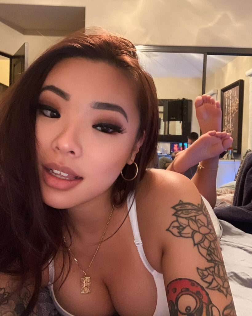 Instagram – Asian – Lyn / dammitbae – Nude