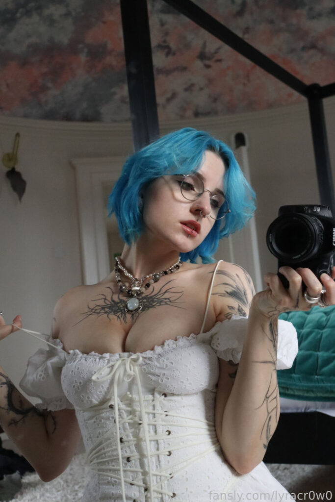 OnlyFans – Lyra Crow | lyracr0w0 – Nude