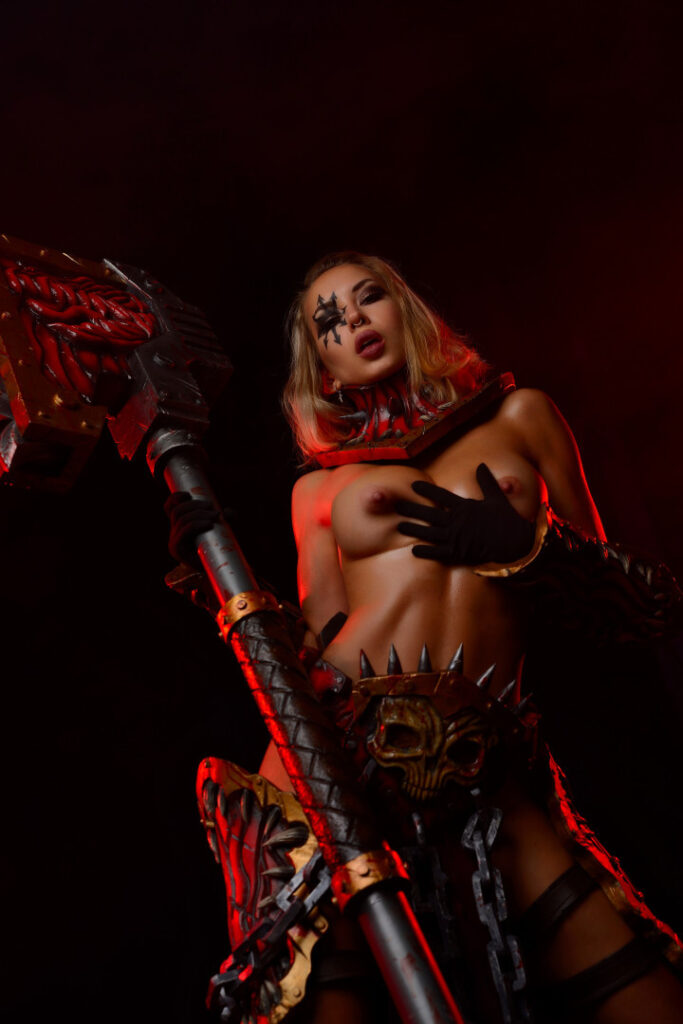 Patreon – Cosplay – Majorkill’s Warhammer 40k Cosplay calendar – Nude