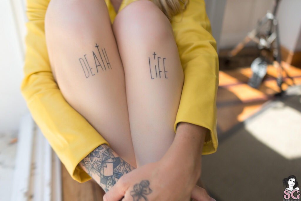 OnlyFans – Suicide Girls – mandeelou – Nude