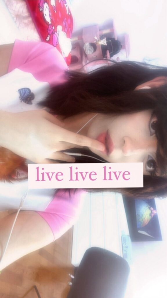 Twitch – marisnot12 – Nude