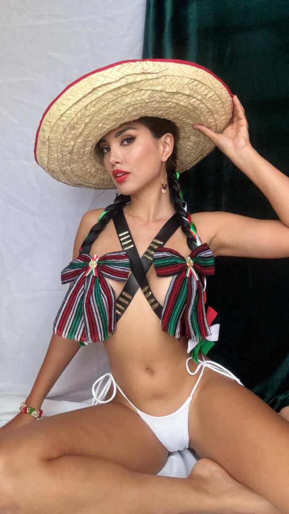 TikTok – Instagram – Latina – Martha Briano – Nude