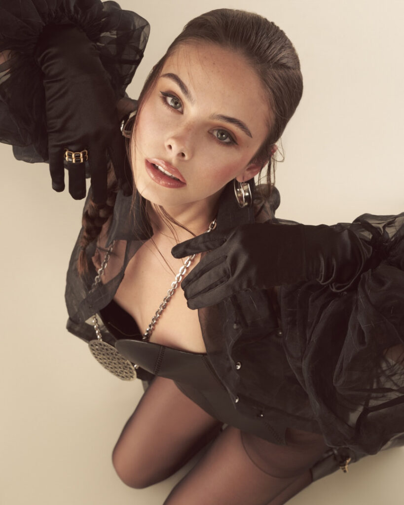 Instagram – Meika woollard – Nude Leaks