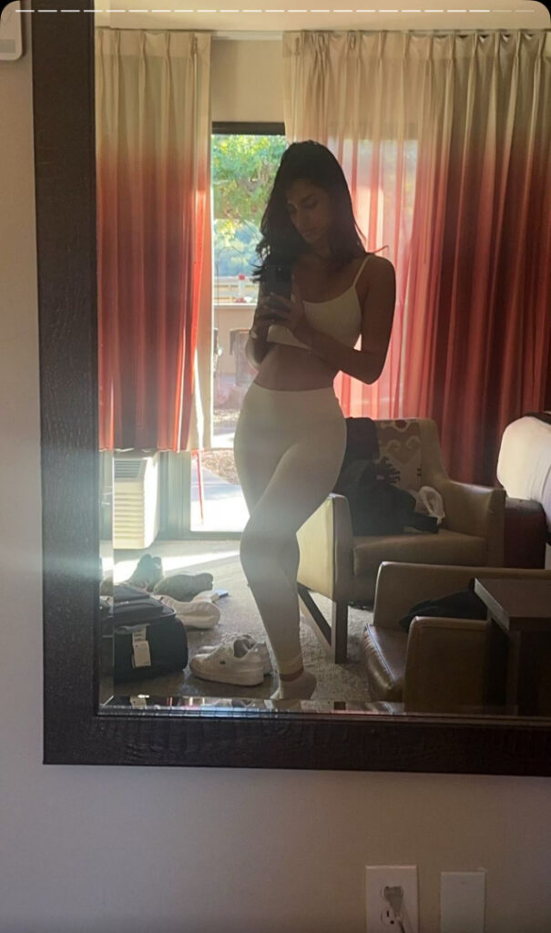 Instagram – Snapchat – Petite – Melody Oz – Nude Leaks