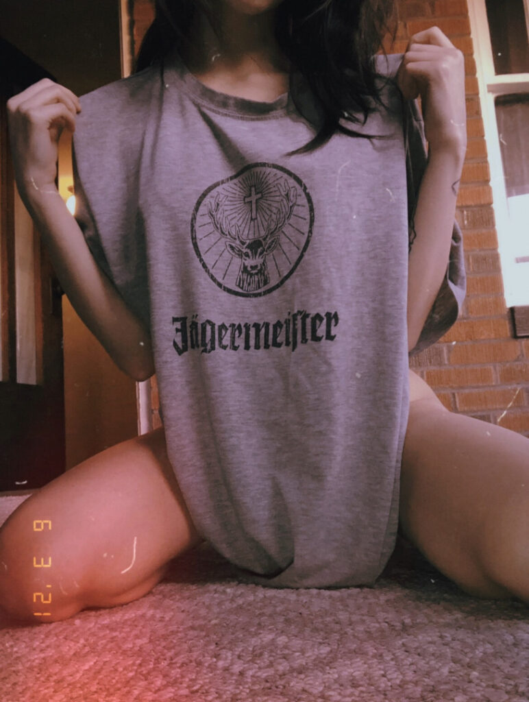 OnlyFans – midnight_rav3n extraterrestrialeden – Nude