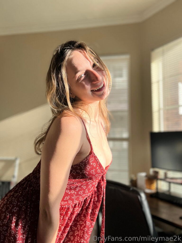 OnlyFans – Mileymae2k – Nude Leaks