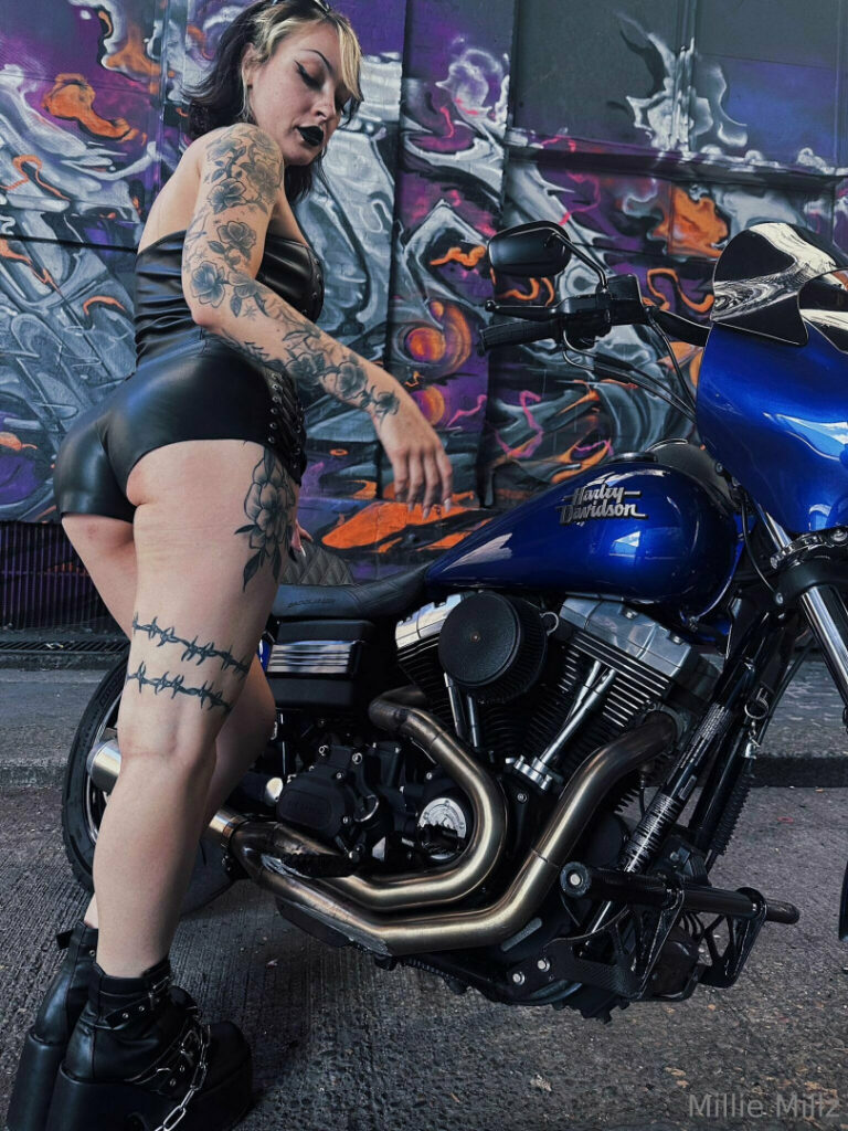 OnlyFans – milliemillz /  MillieKnoxx / Millie Millz – Nude