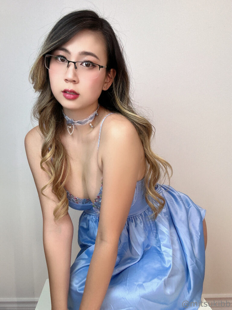 Twitch – OnlyFans – Fansly – Mitsukibb – Nude