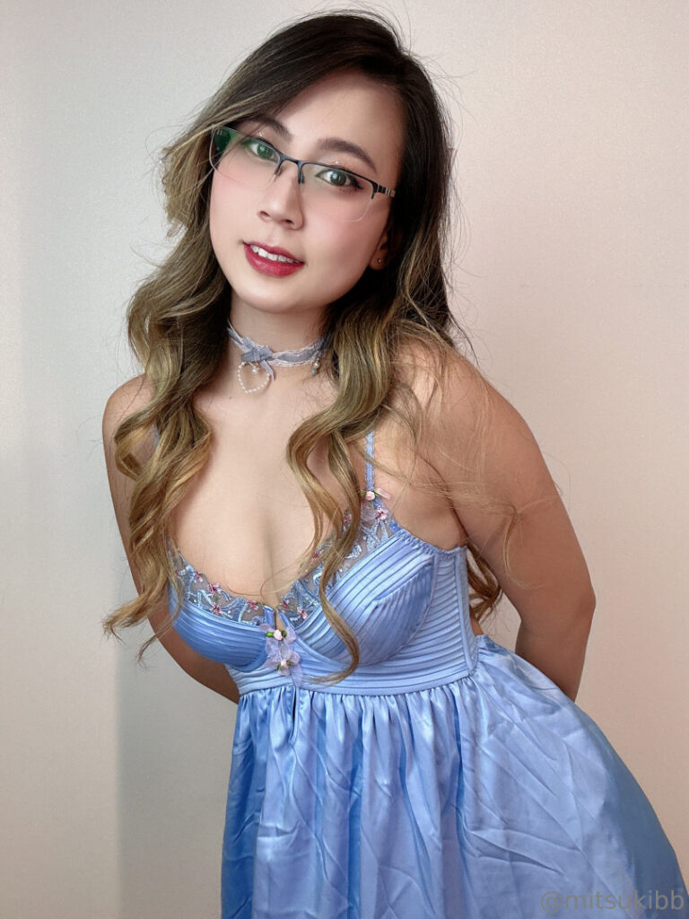 Twitch – OnlyFans – Fansly – Mitsukibb – Nude