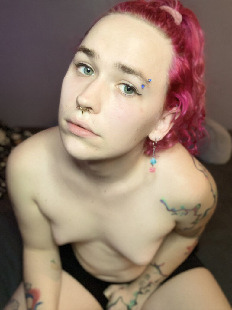 OnlyFans – ManyVids – Trans – Mommy Iris – Nude Leaks