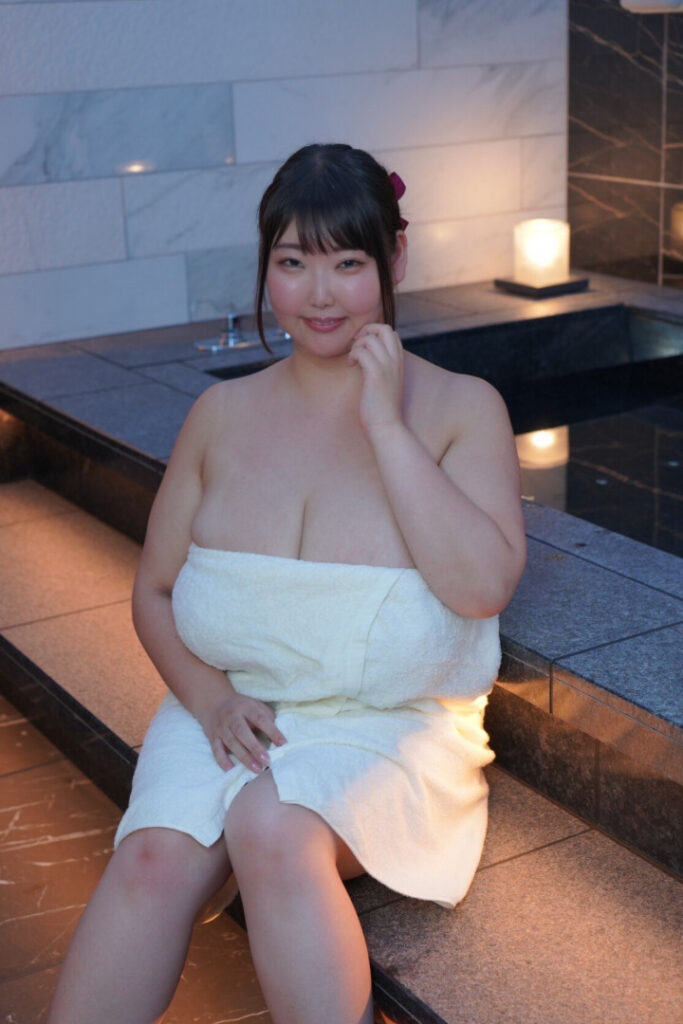 Instagram – T H I C C – Asian – momose_momo_0715 – Nude