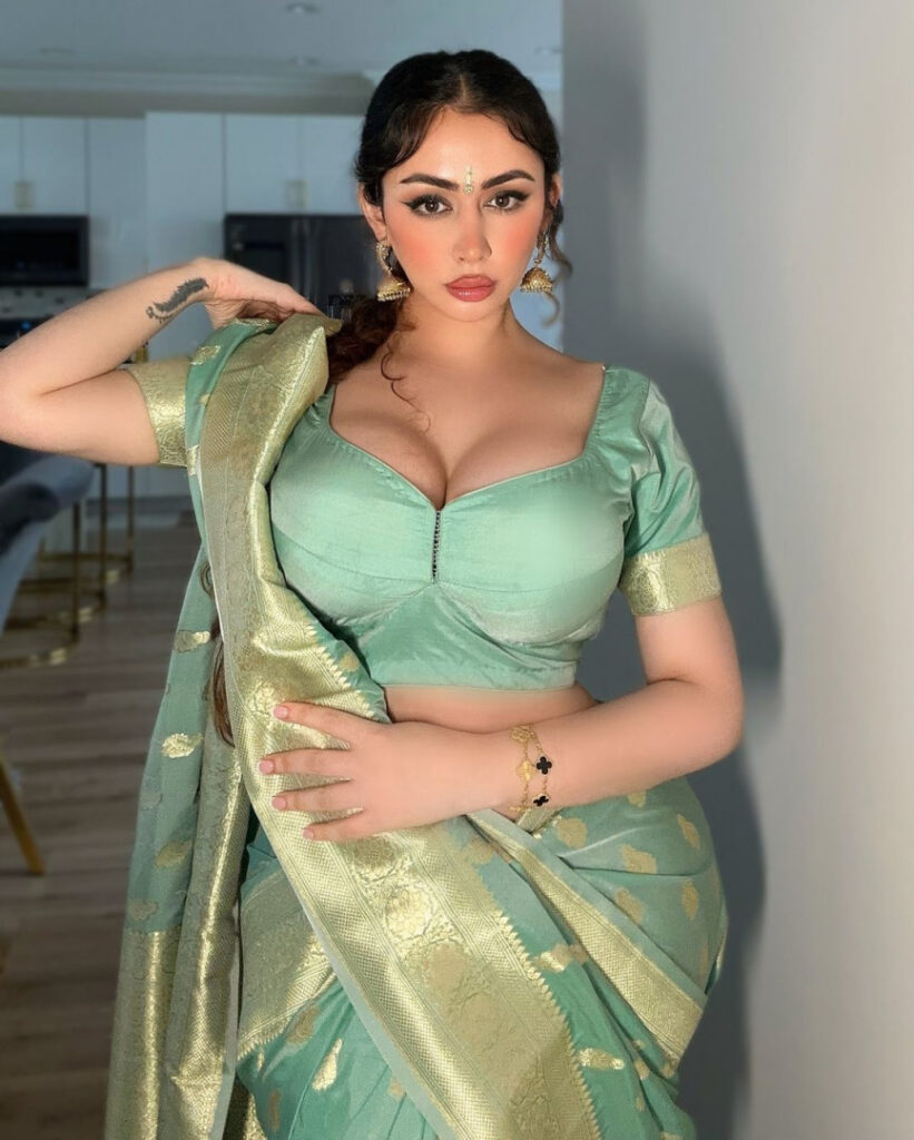 OnlyFans – T H I C C – Indian – Ms. Sethi / Indianbabydoll – Nude