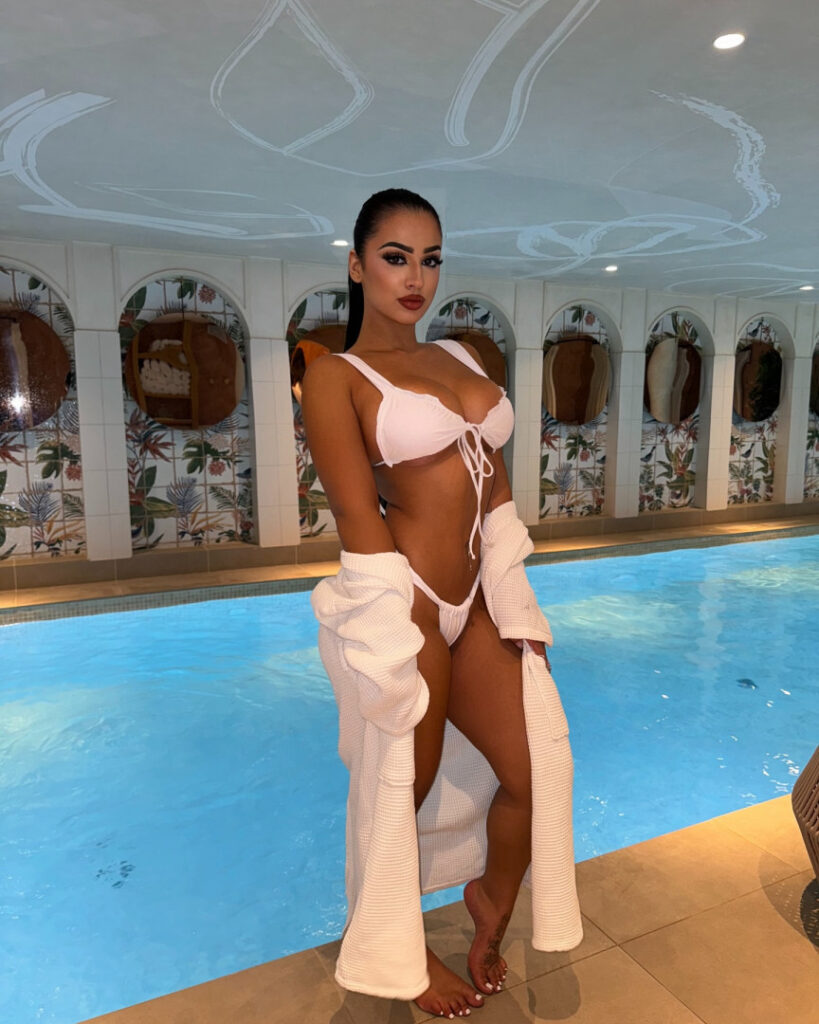 OnlyFans – Instagram – Nadia Khar – Nude