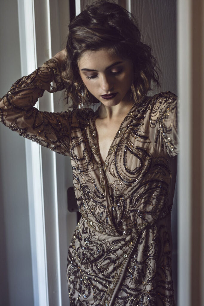 Celeb – Natalia Dyer – Nude