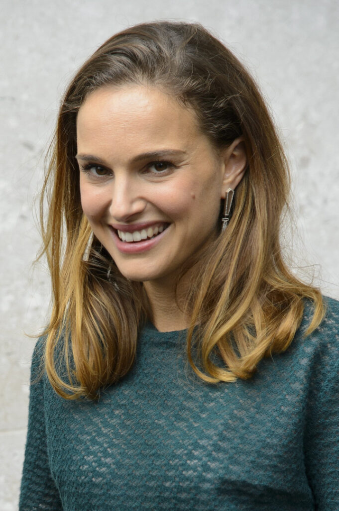 Celeb – Natalie Portman – Nude