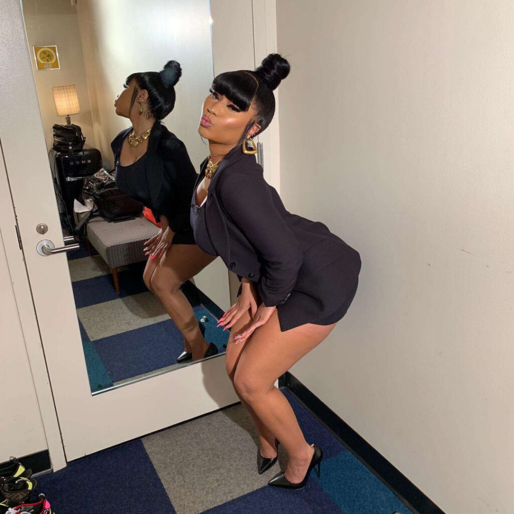 Celeb – Nicki Minaj – Nude