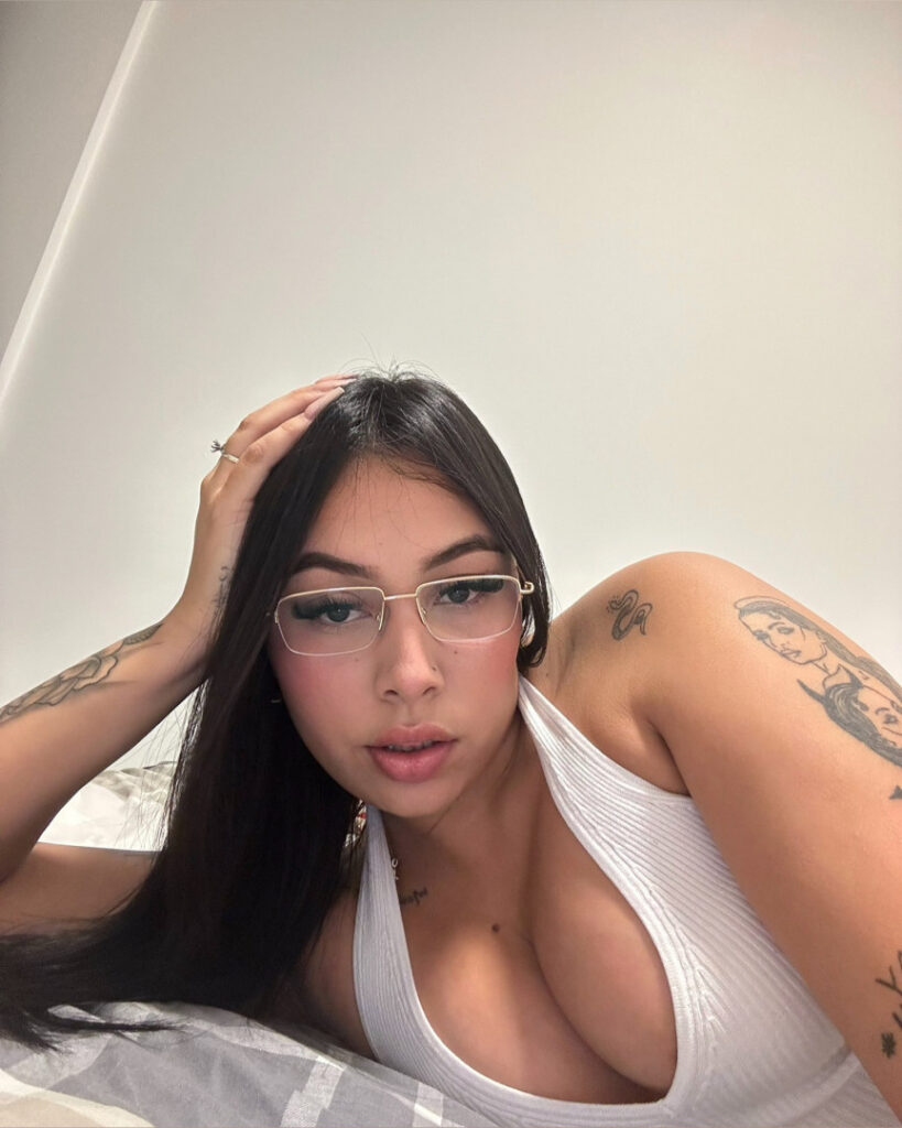 OnlyFans – Latina – nicoleeje – Nude Leaks