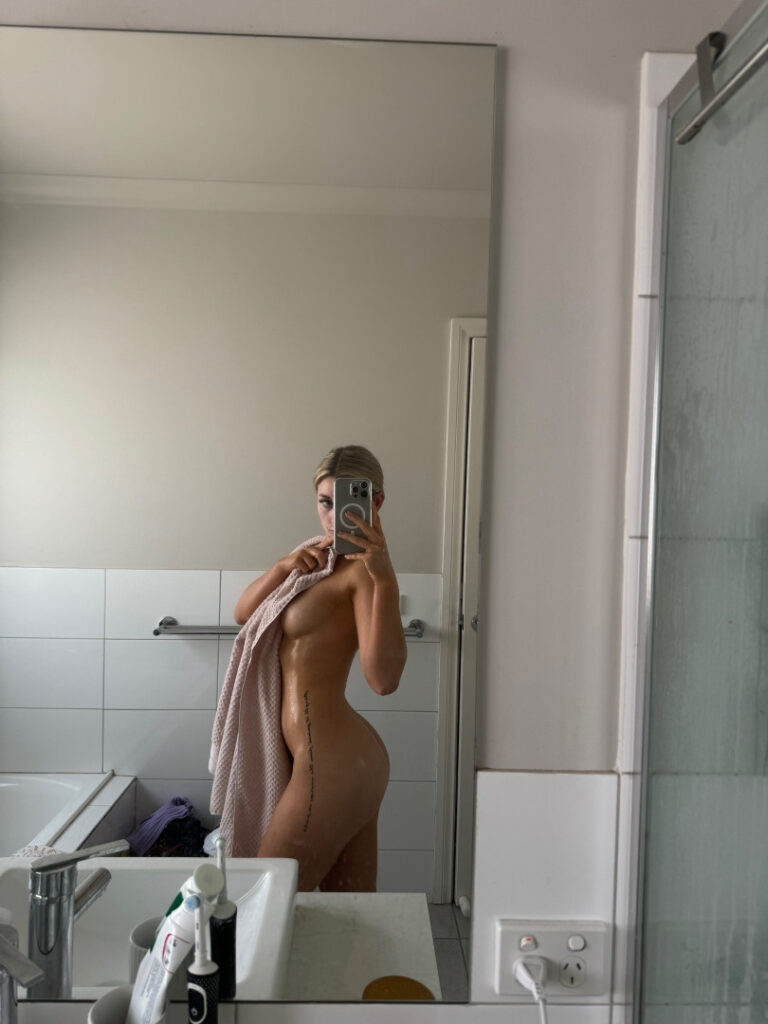 OnlyFans – Instagram – oakyleymaemae / oak_leymaee – Nude Leaks