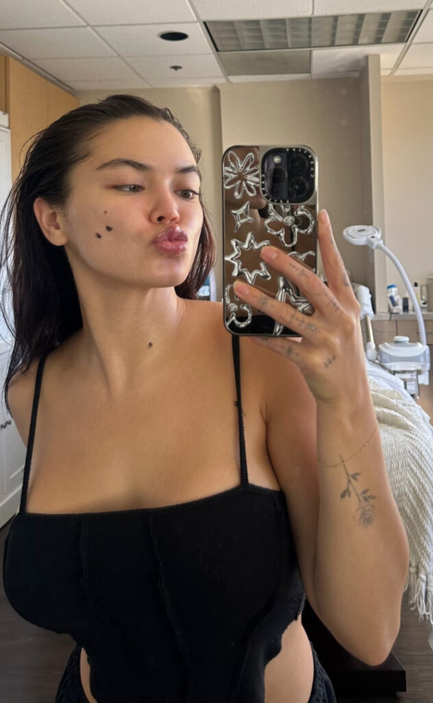 Paris Berelc – Nude Leaks