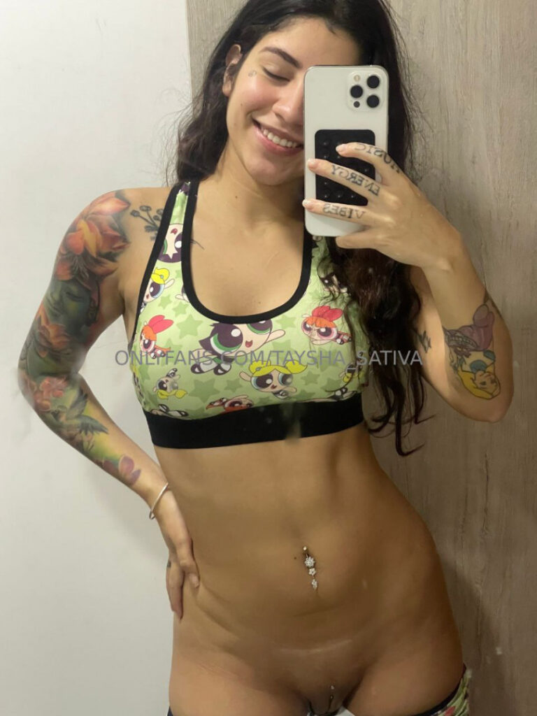 OnlyFans – petitesativa Taysha Sativa / Taty vento – Nude