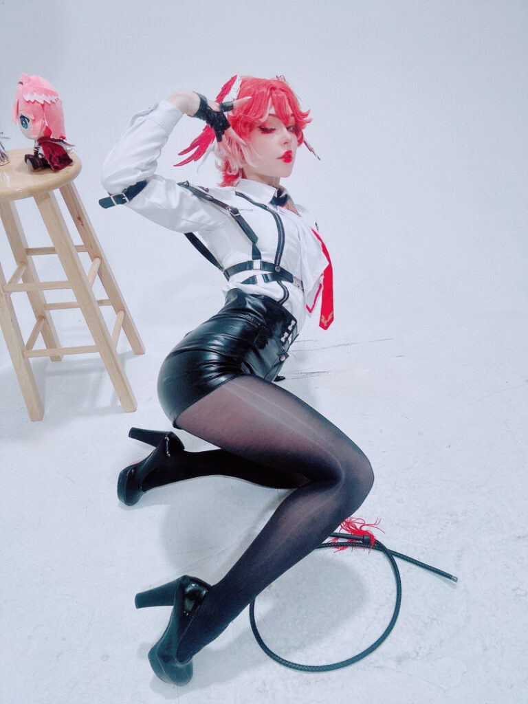 Instagram – Ko-fi – Cosplay – Petra Fyed/Petra.Fyed/Petra__Fyed – Nude