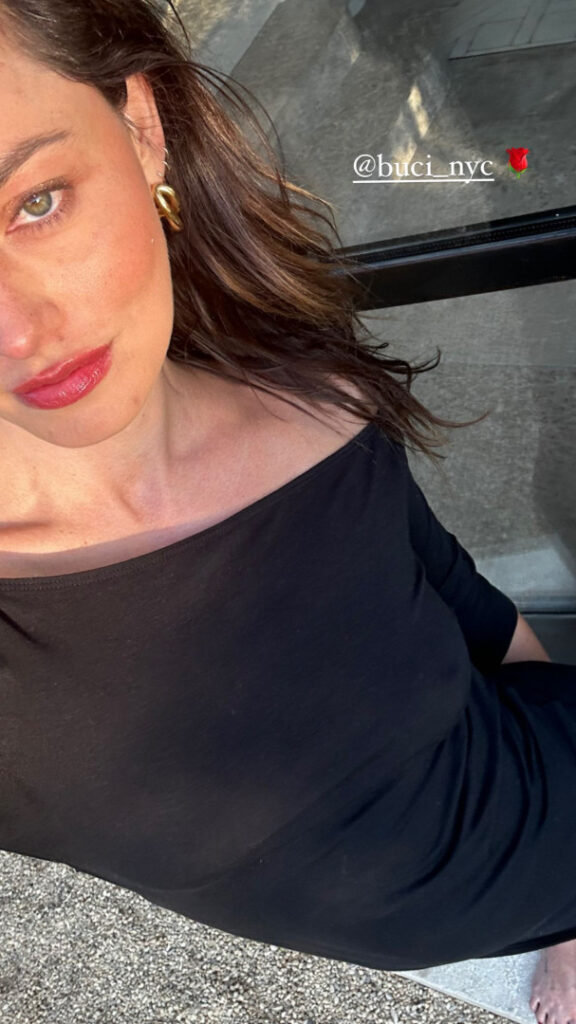 Celeb – Phoebe Tonkin – Nude