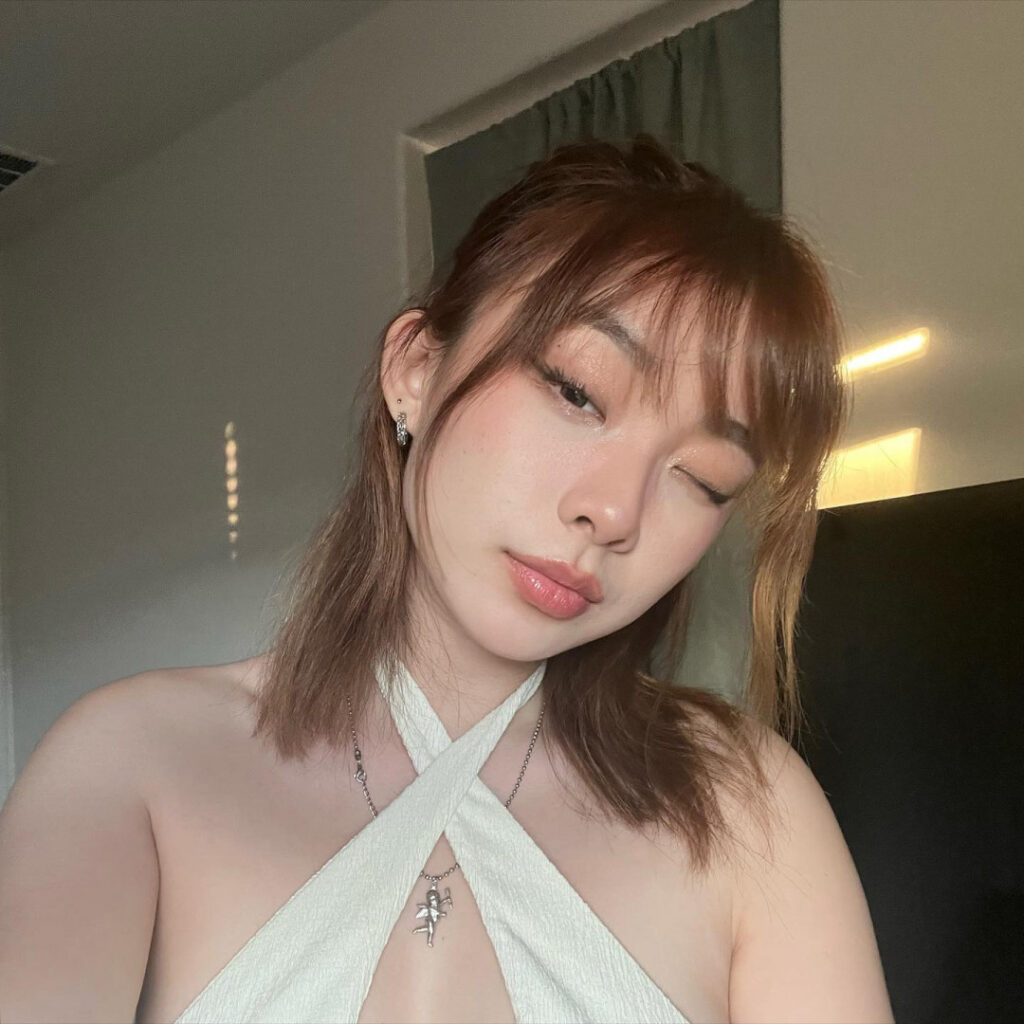 Twitch – Asian – pipluptiny – Nude