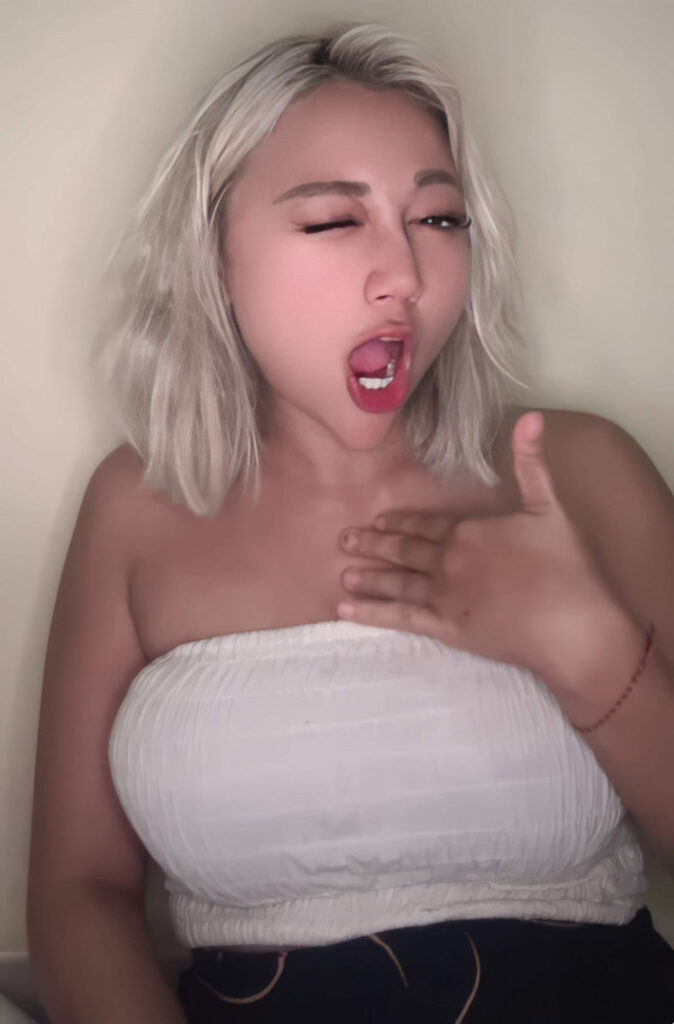 TikTok – Instagram – Asian – Indonesian – POCONG PERAMAL – Nude Leaks