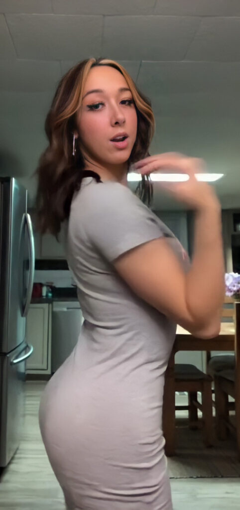 TikTok – Presley Hine – Nude Leaks