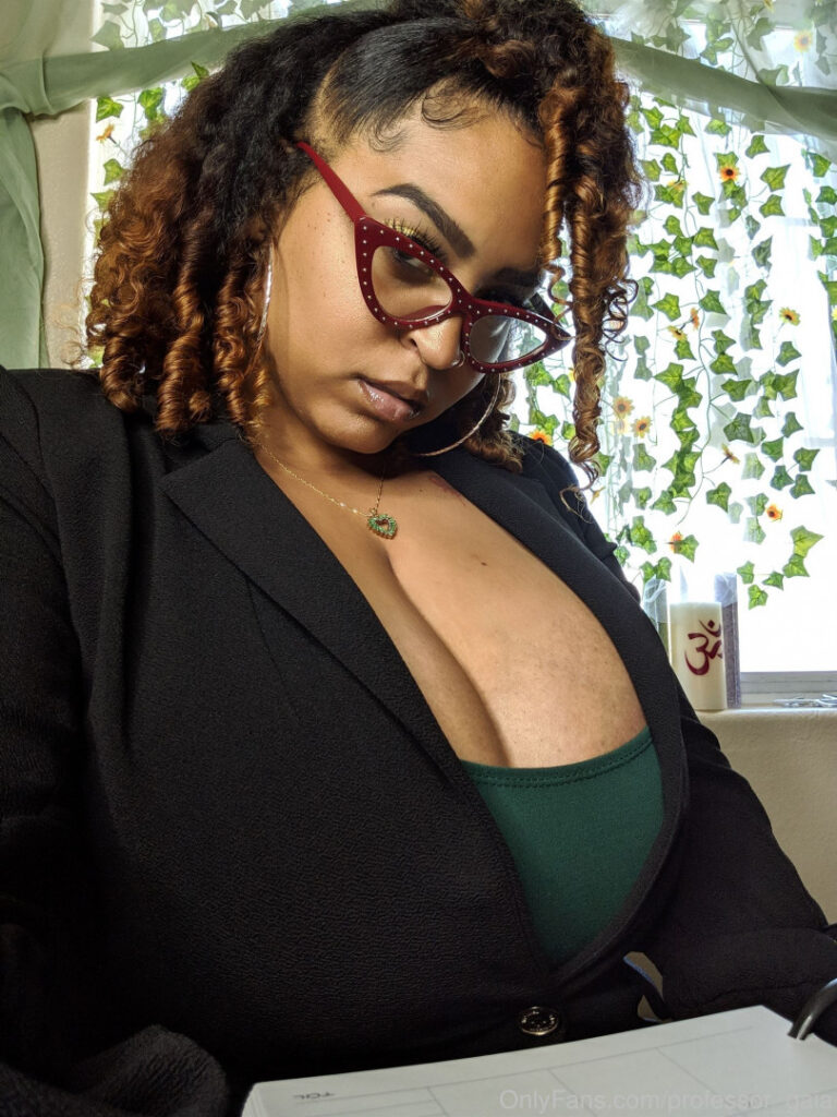 OnlyFans – Professor Gaia – Nude Leaks