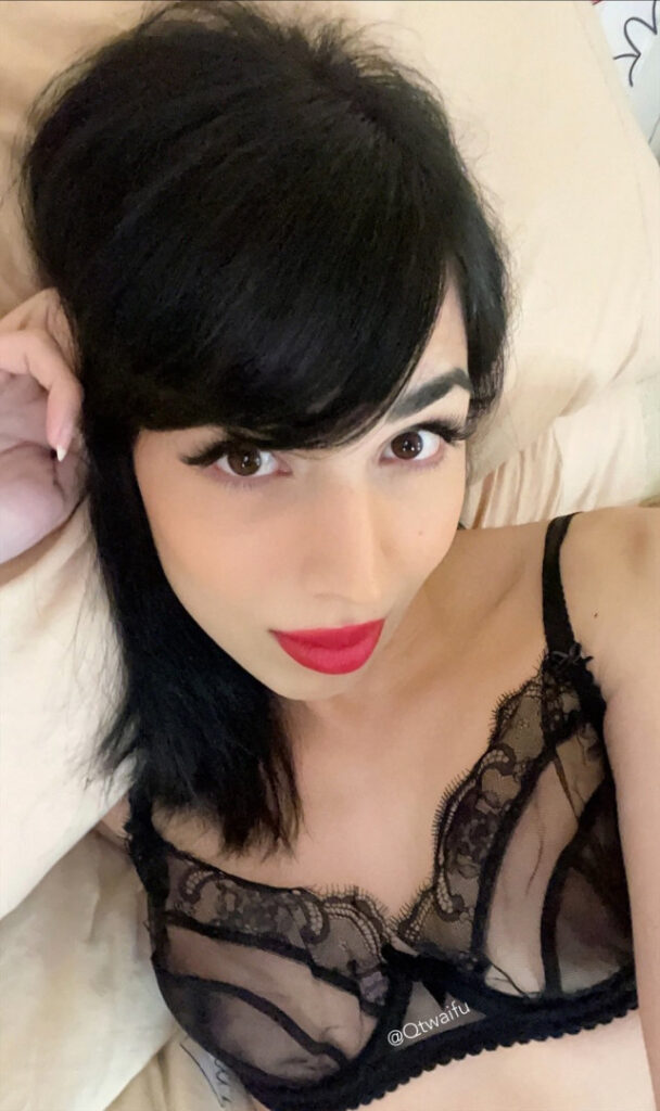 OnlyFans – ManyVids – Trans – qtwaifu – Nude Leaks