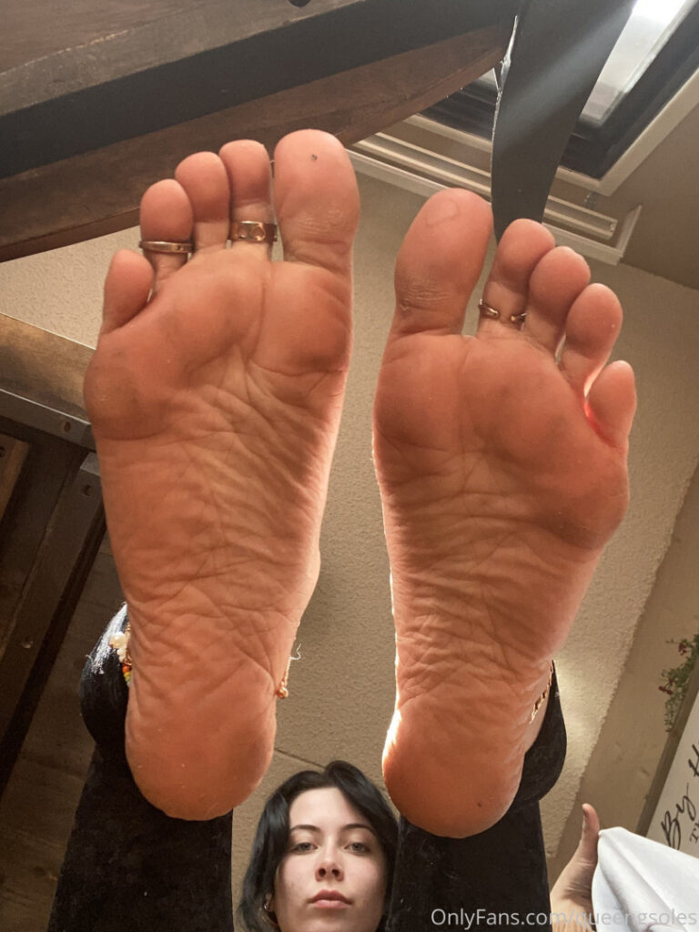 Instagram – Feet – Queen G /QueenGSoles – Nude