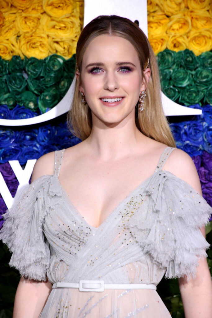 Celeb – Rachel Brosnahan (Marvelous Mrs. Maisel) – Nude