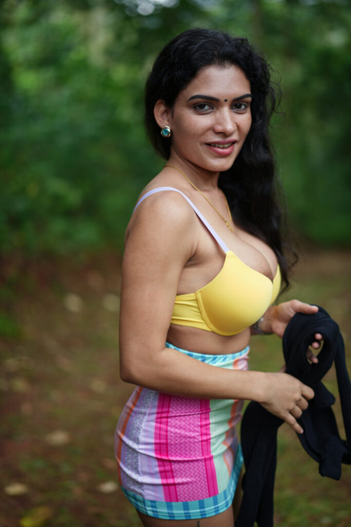 OnlyFans – MILF – Indian – Resmi R Nair – Nude