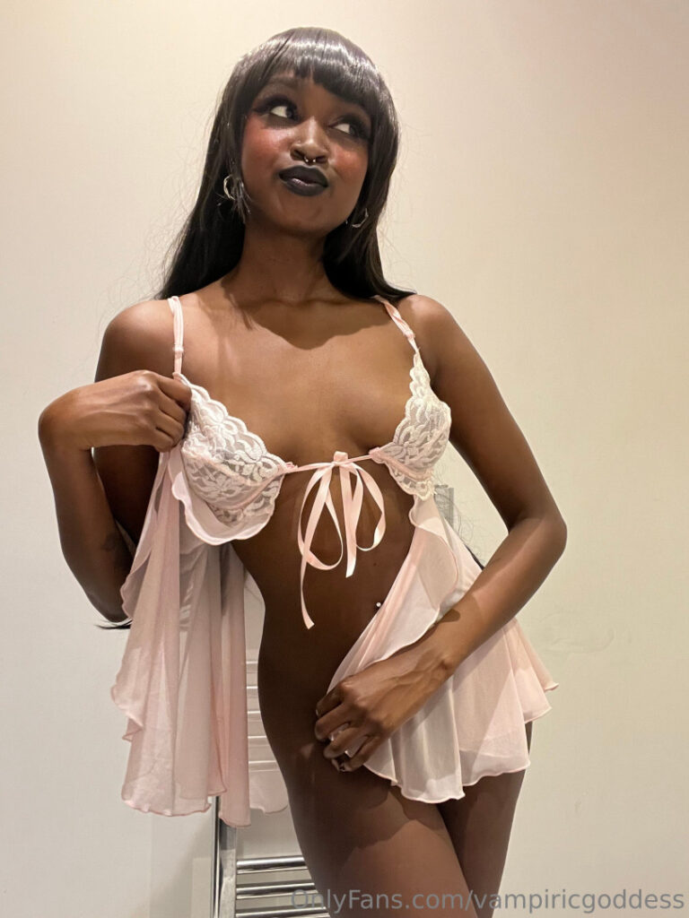 OnlyFans – Ebony – Richchocolit  Vampleen – Nude Leaks