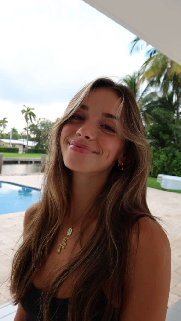 TikTok – Sadie Mckenna – Nude