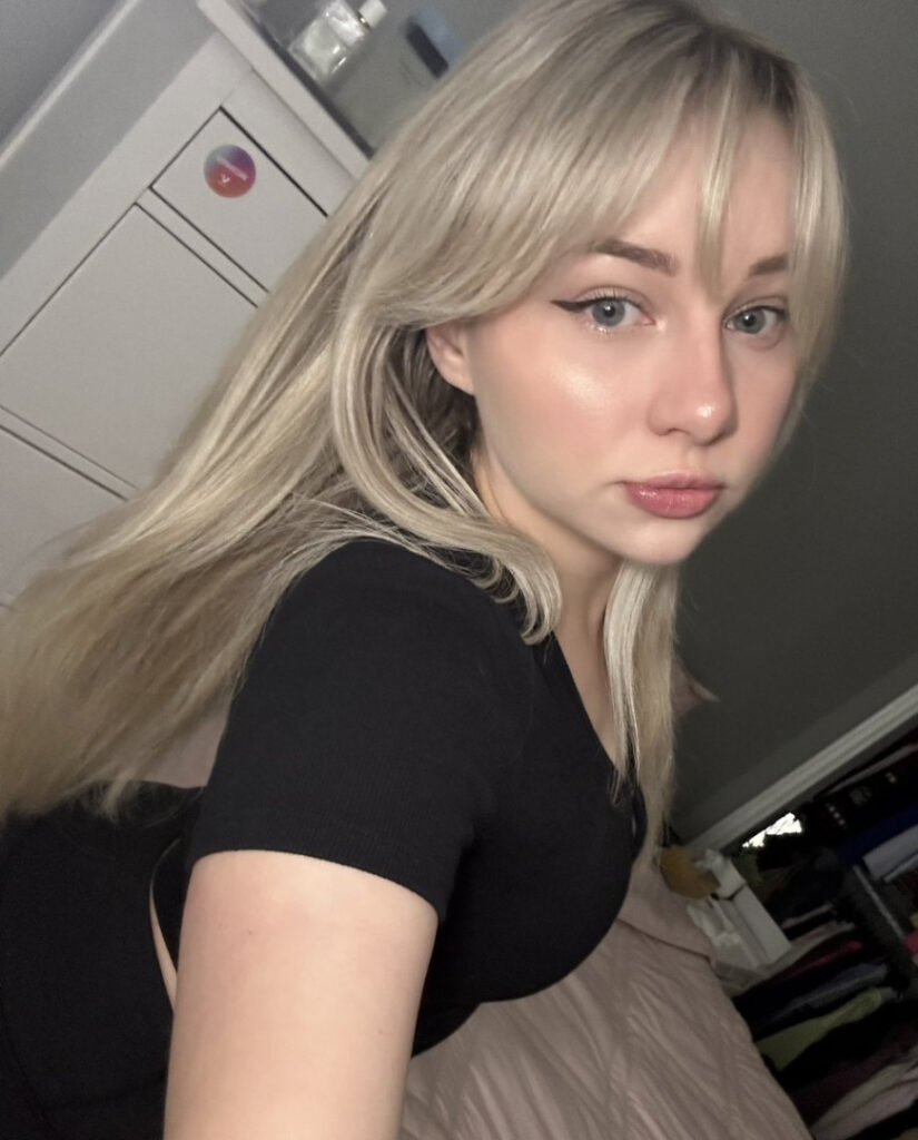 Twitch – TikTok – Cosplay – Sagemommy / Jessick / sagemommy69 / sagemommysucks – Nude