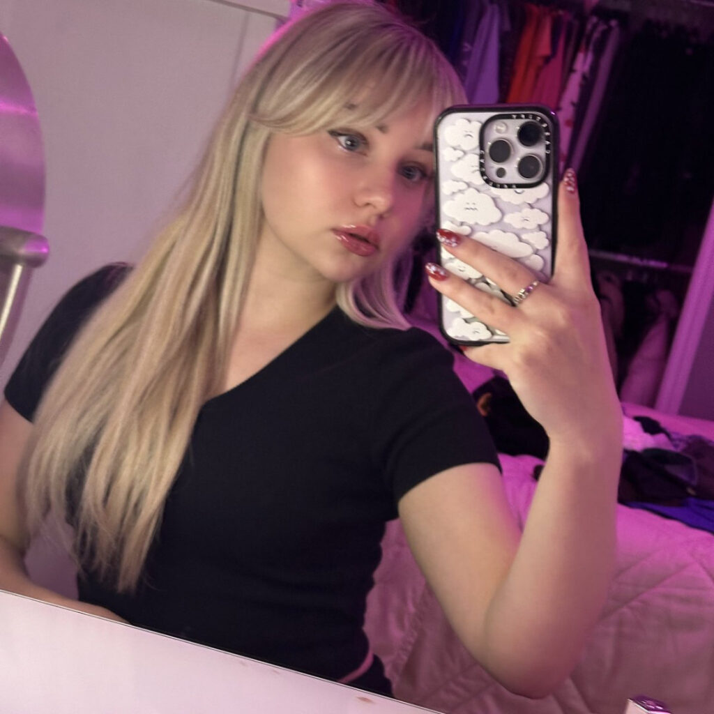 Twitch – TikTok – Cosplay – Sagemommy / Jessick / sagemommy69 / sagemommysucks – Nude