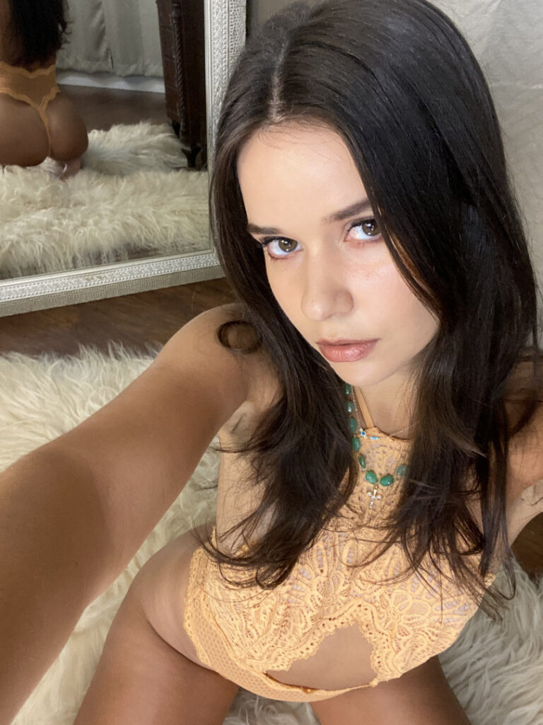 OnlyFans – Cam Girls – Salena Storm – Nude